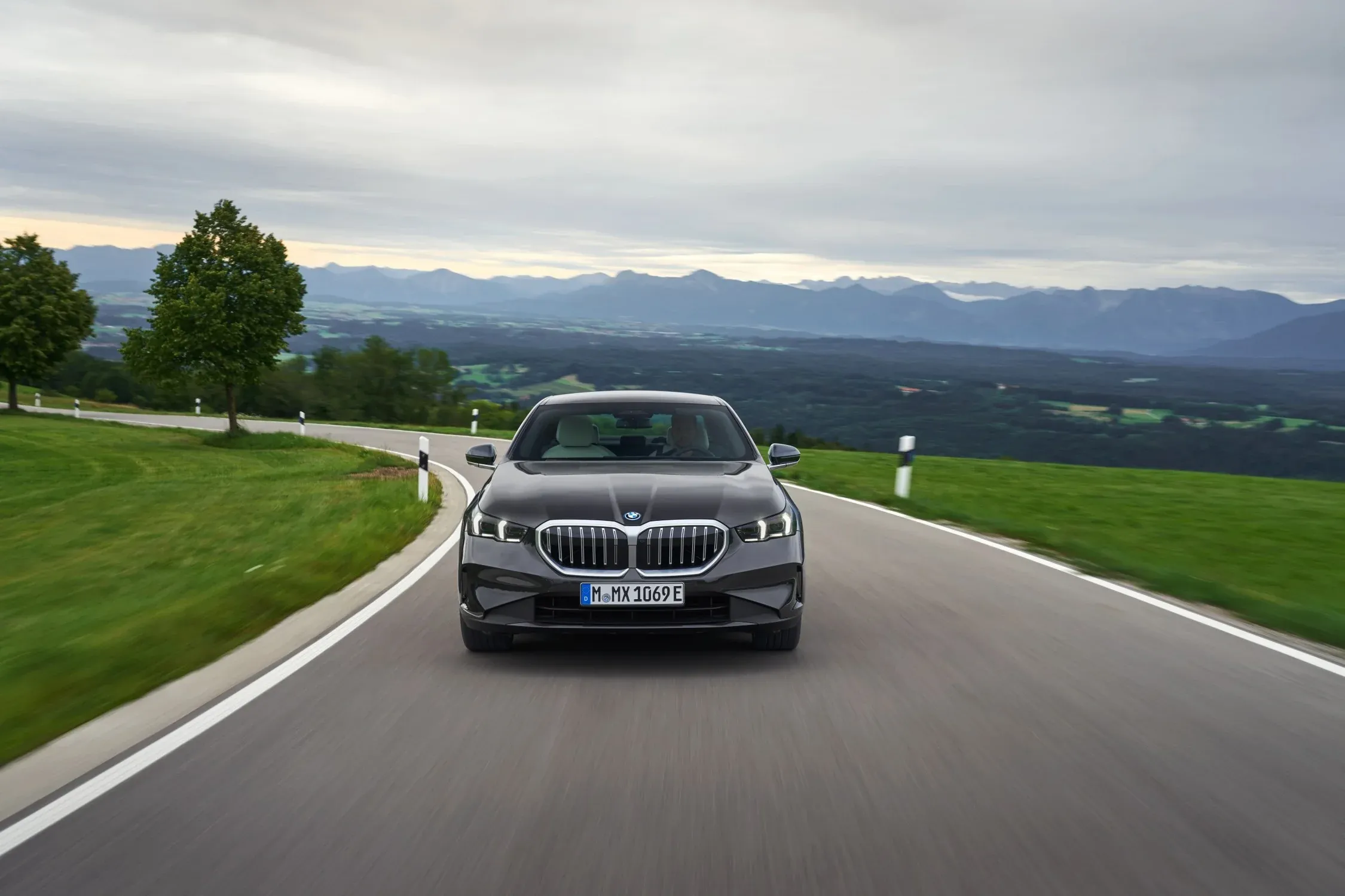 BMW_Seria 5_17146_53782.webp